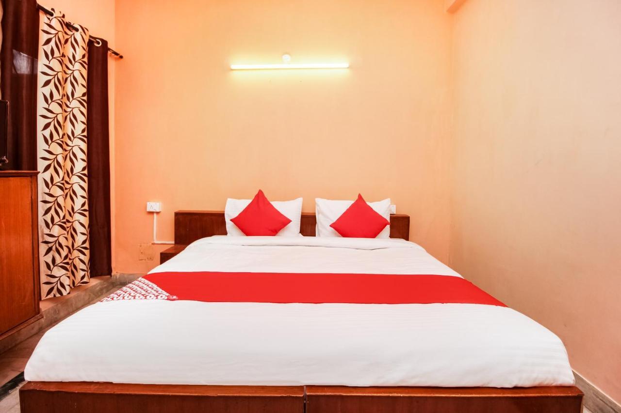 ג'איפור Oyo Hotel Apoorva Deluxe מראה חיצוני תמונה