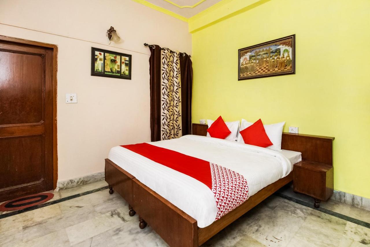 ג'איפור Oyo Hotel Apoorva Deluxe מראה חיצוני תמונה