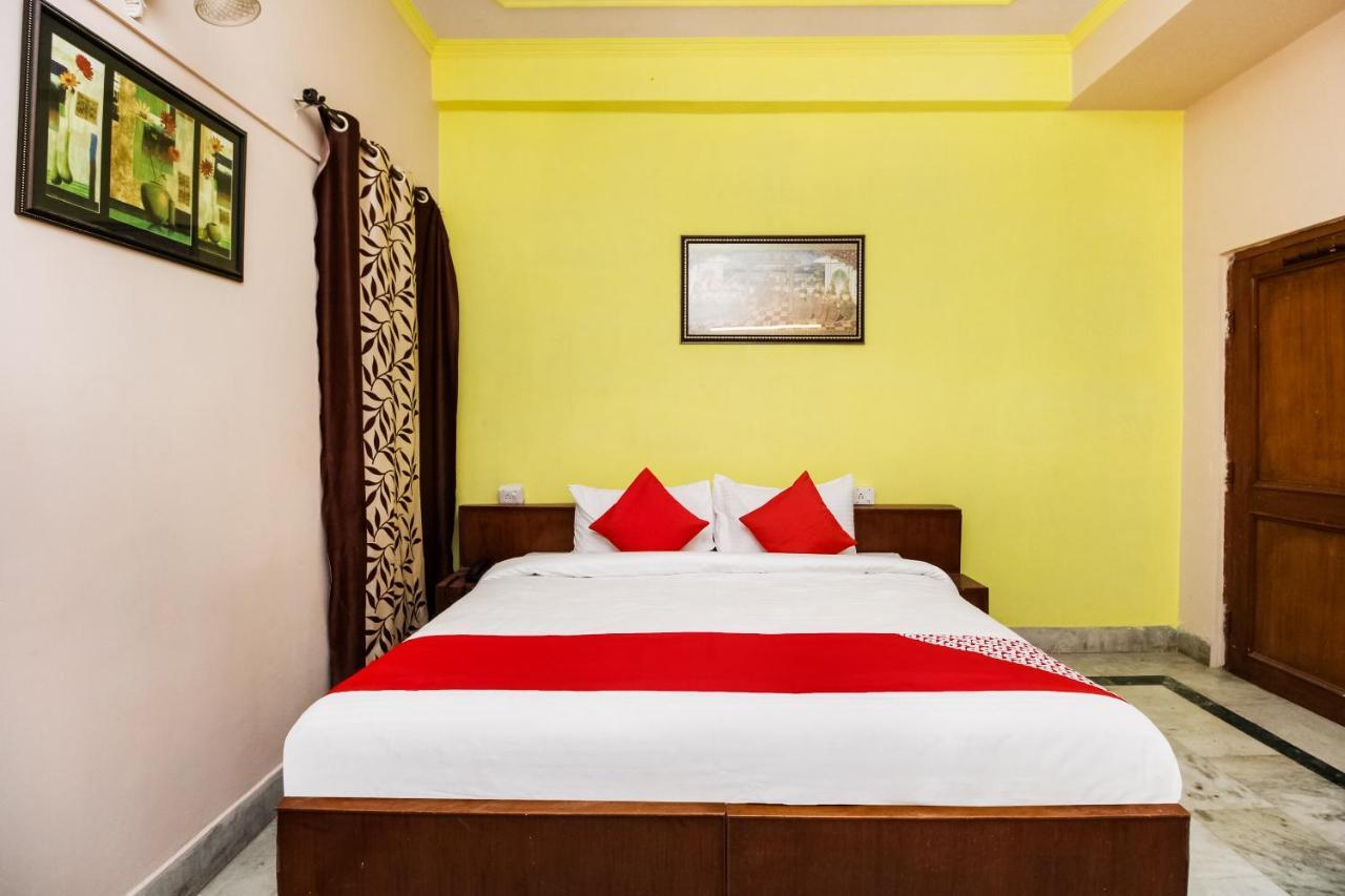 ג'איפור Oyo Hotel Apoorva Deluxe מראה חיצוני תמונה